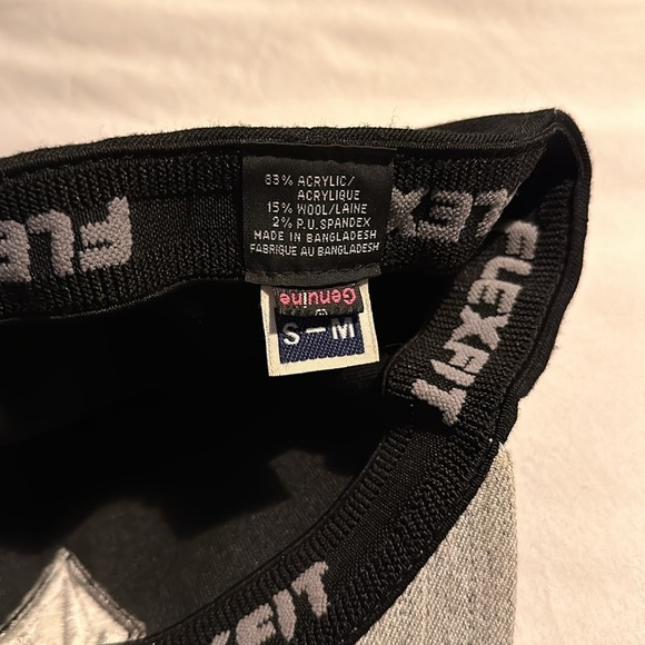 Mens volcom stone hat - Picture 3 of 4